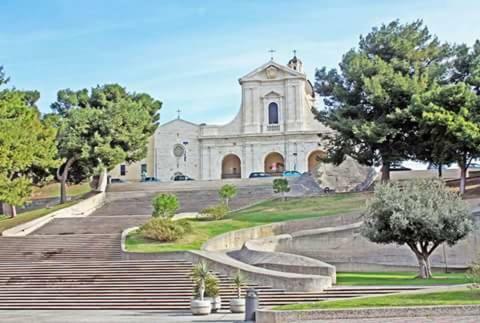 Ad Villanova San Giovanni Cagliari Exterior photo